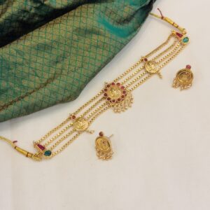 traditional 3 layer coin red necklace
