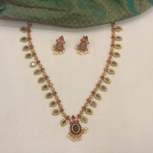 neenu green antique long necklace set
